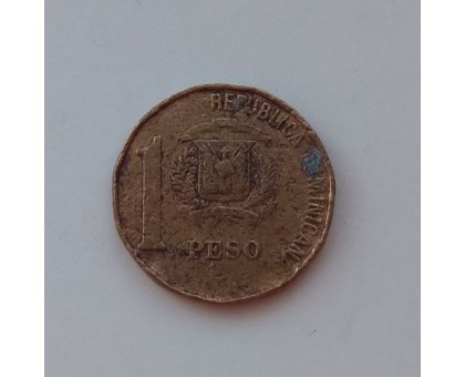 Доминиканская республика 1 песо 2002 (1049)