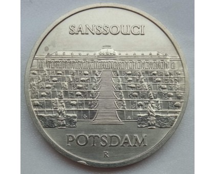 Германия (ГДР) 5 марок 1986. Дворец Сан-Суси в Потсдаме