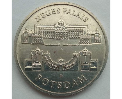 Германия (ГДР) 5 марок 1986. Новый дворец в парке Сан-Суси в Потсдаме